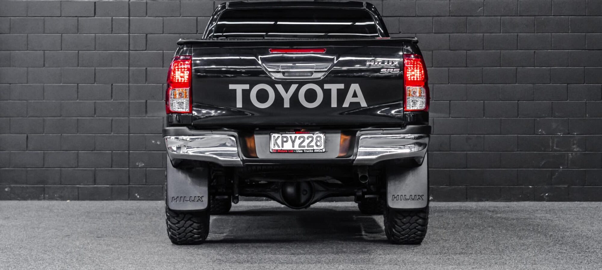 Vehicle Gallery Image