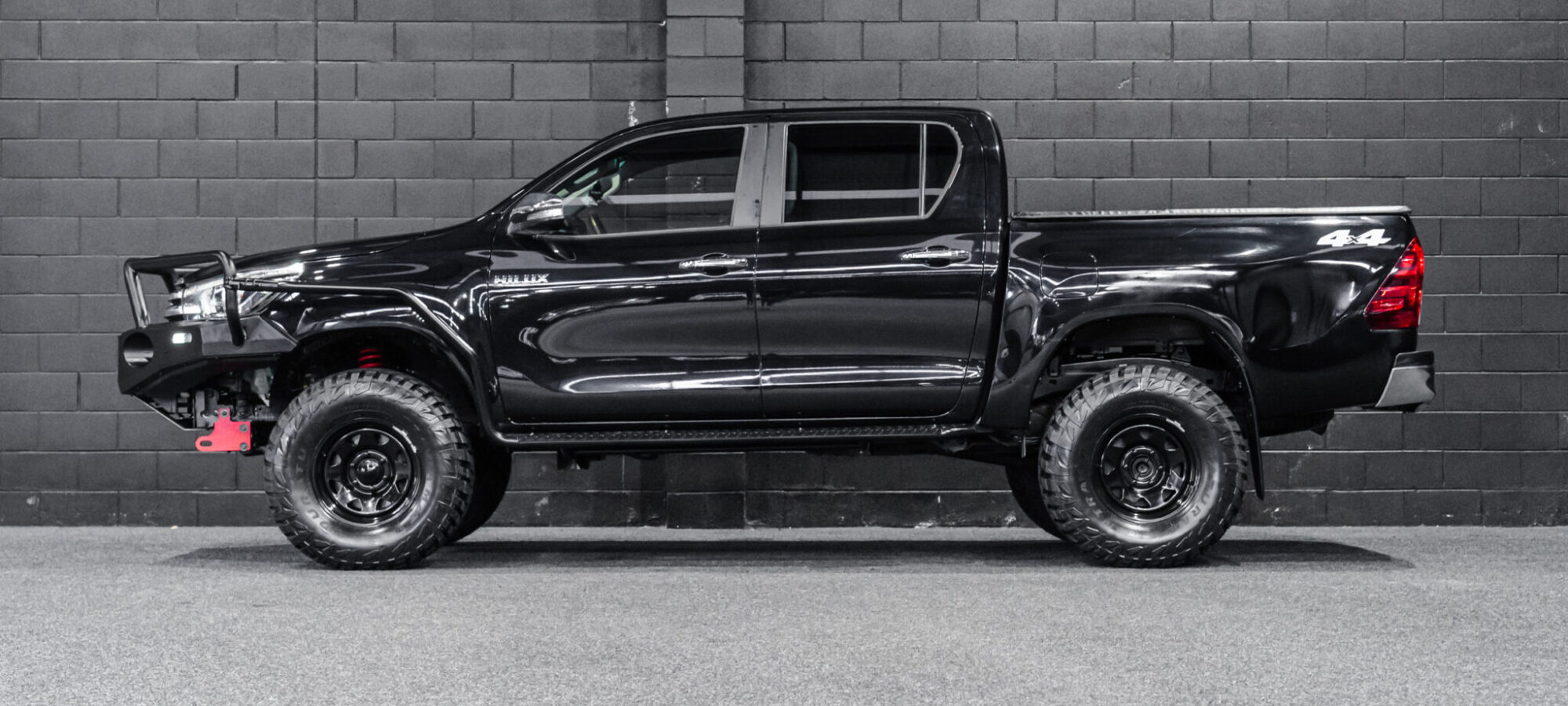 Vehicle Gallery Image