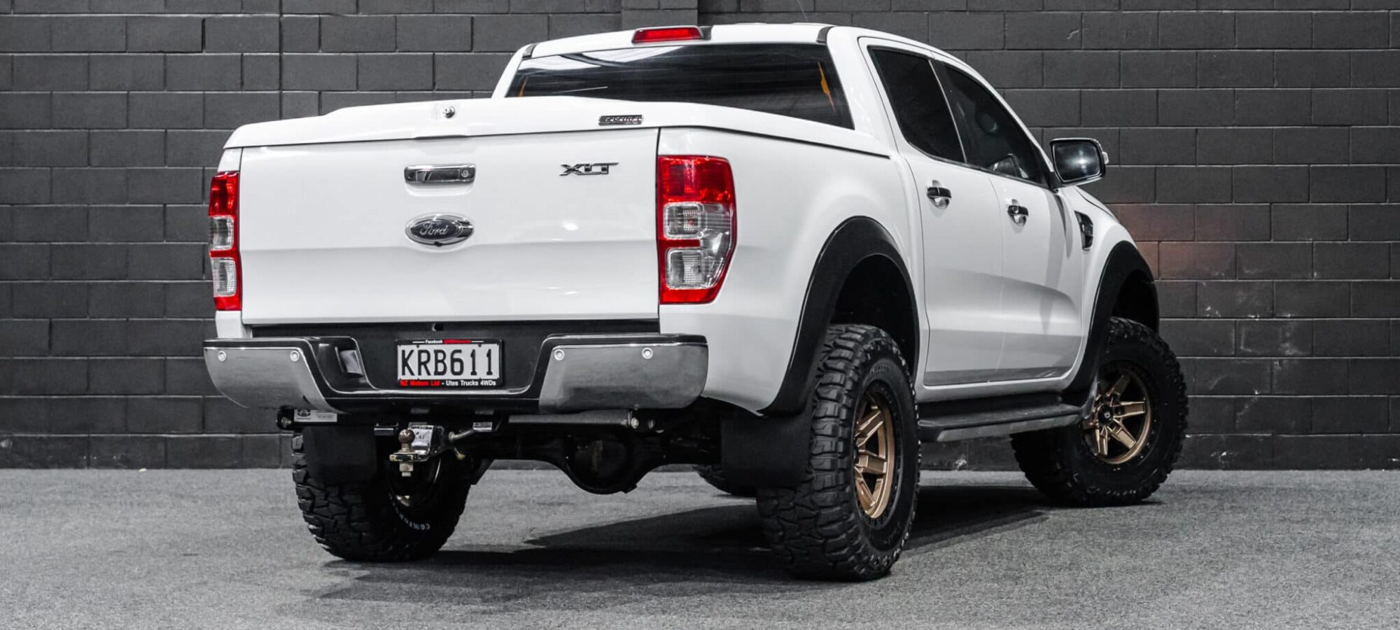 Vehicle Gallery Image