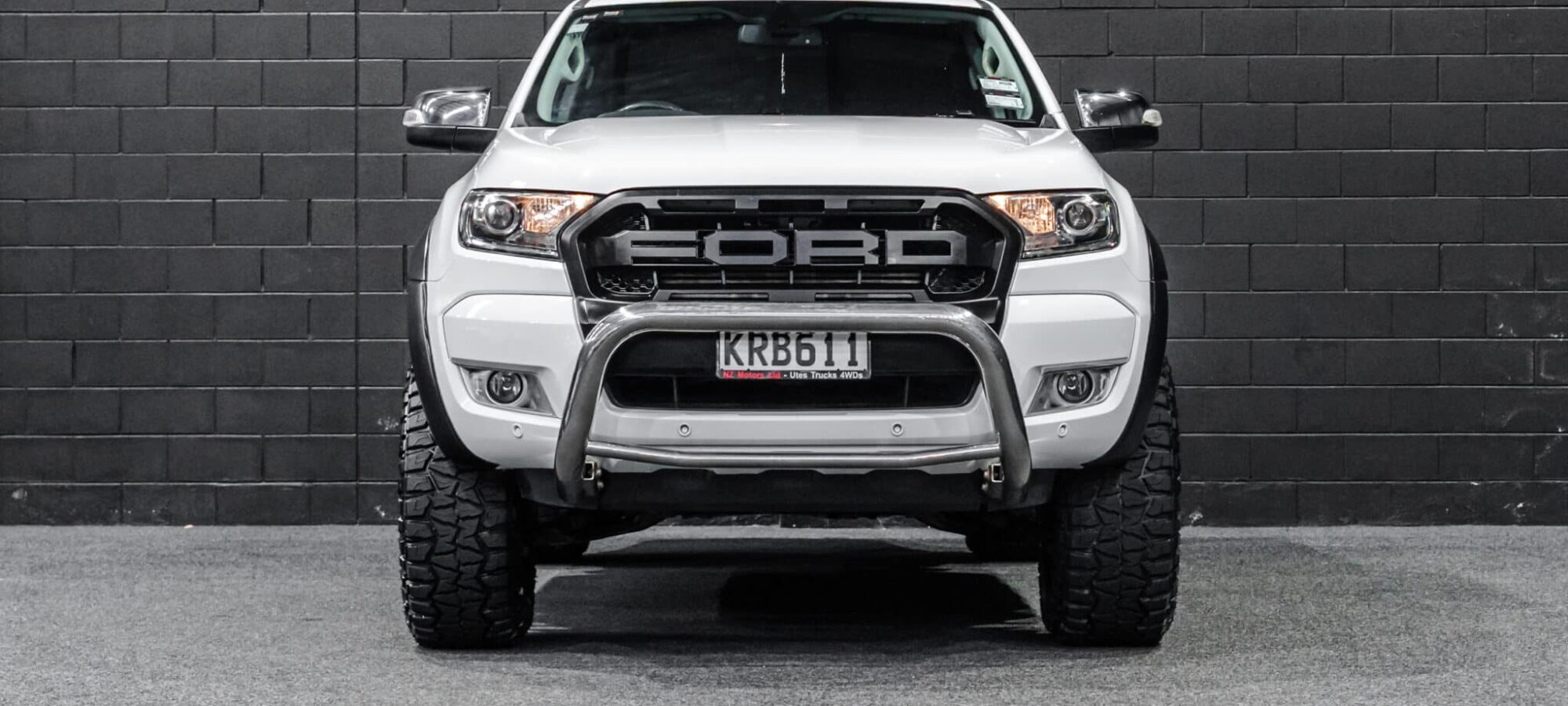 Vehicle Gallery Image