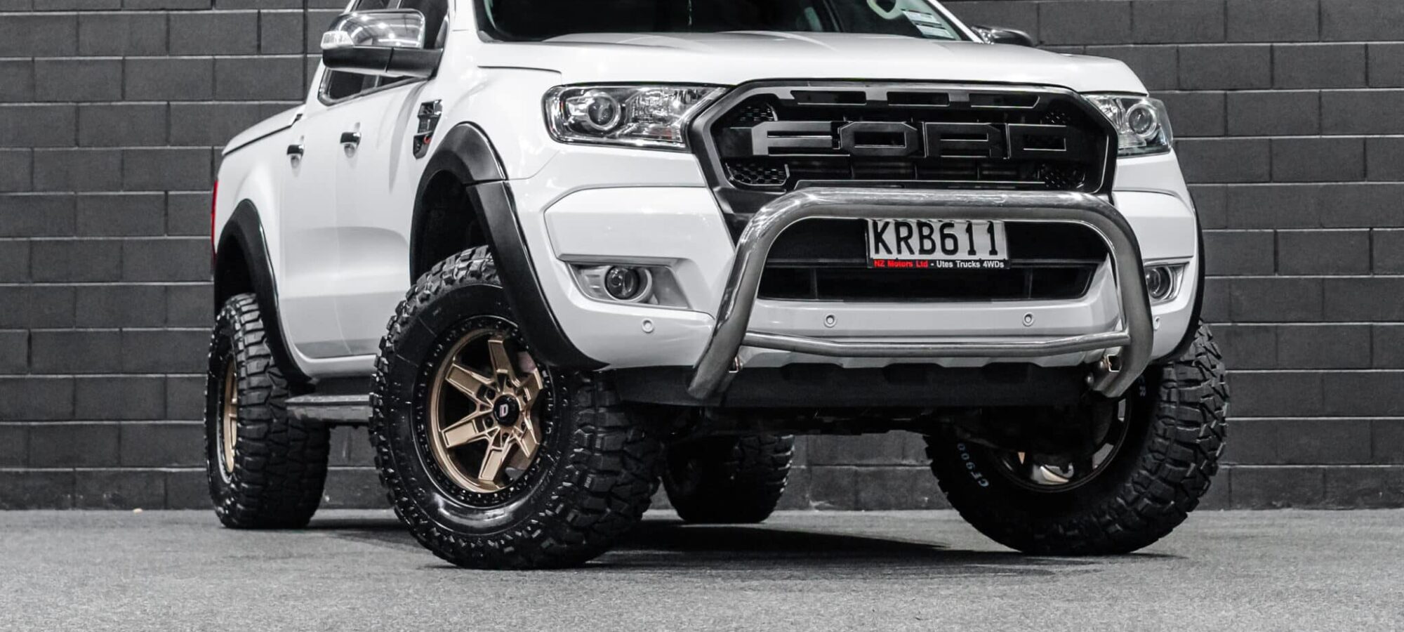 Vehicle Gallery Image