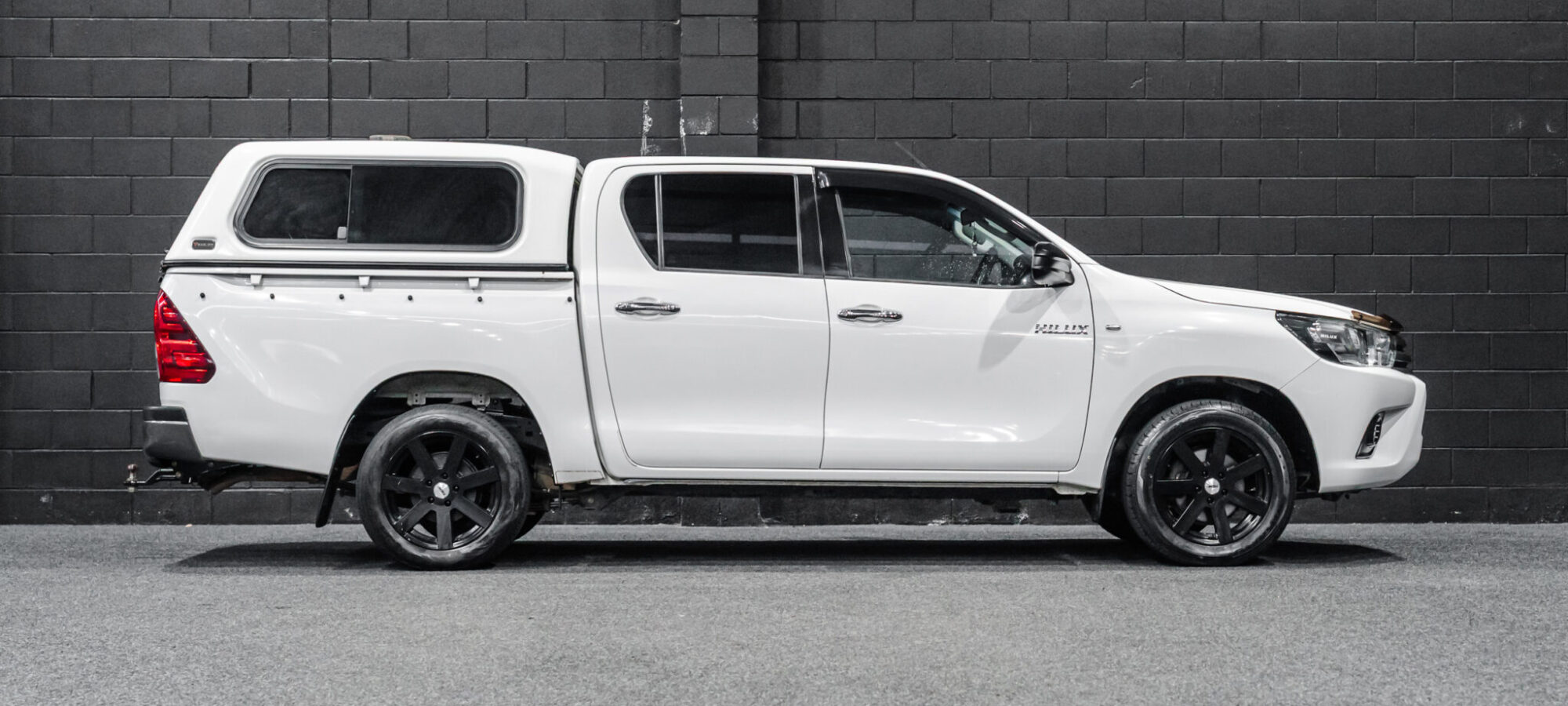 Vehicle Gallery Image