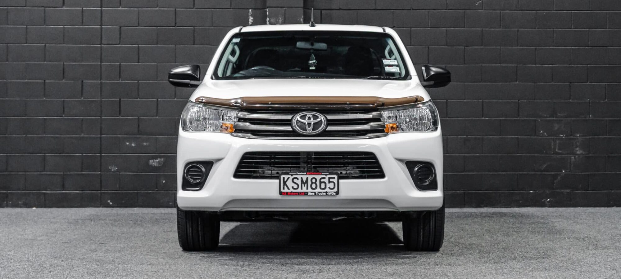 Vehicle Gallery Image