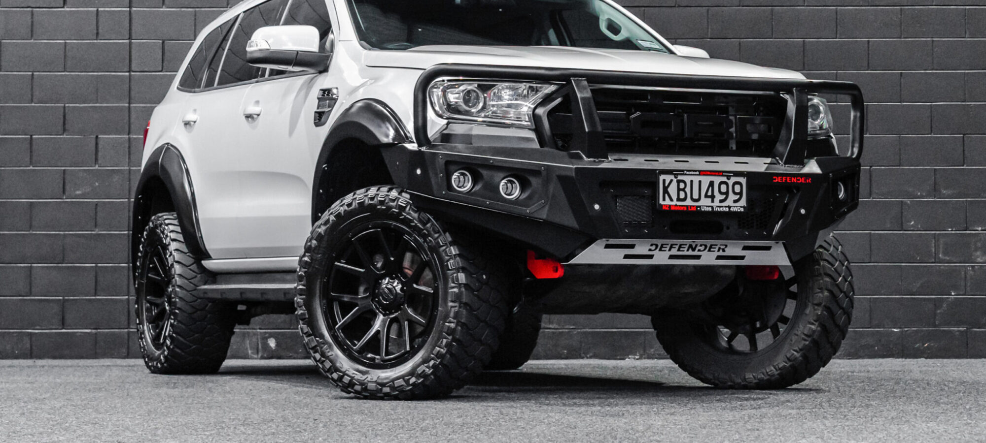 Vehicle Gallery Image