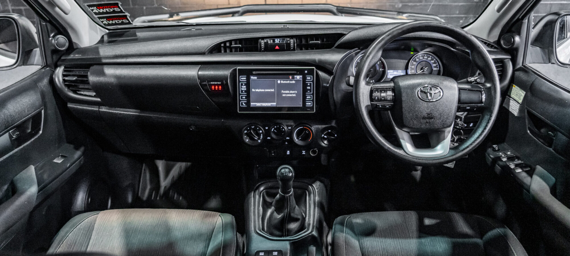 Vehicle Gallery Image