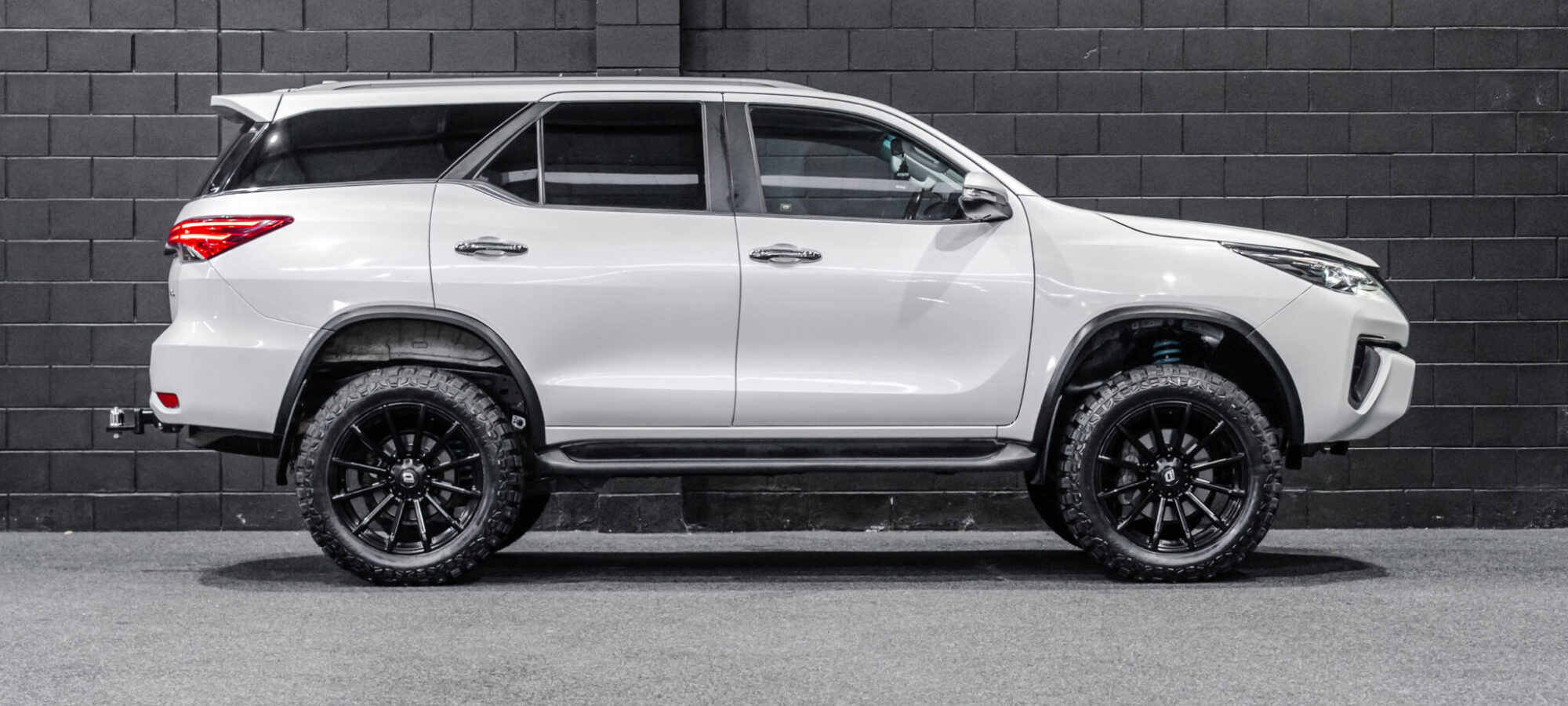 Vehicle Gallery Image