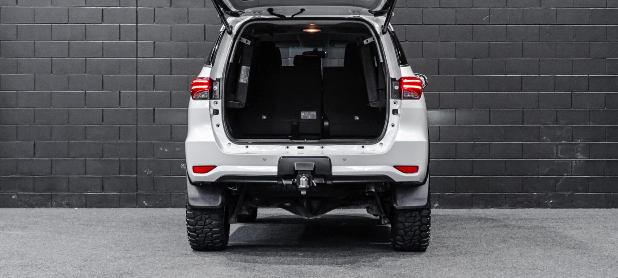 Vehicle Gallery Image