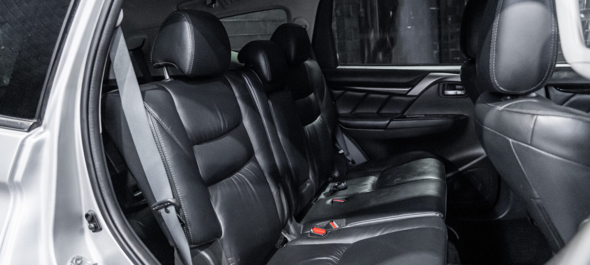 Vehicle Gallery Image