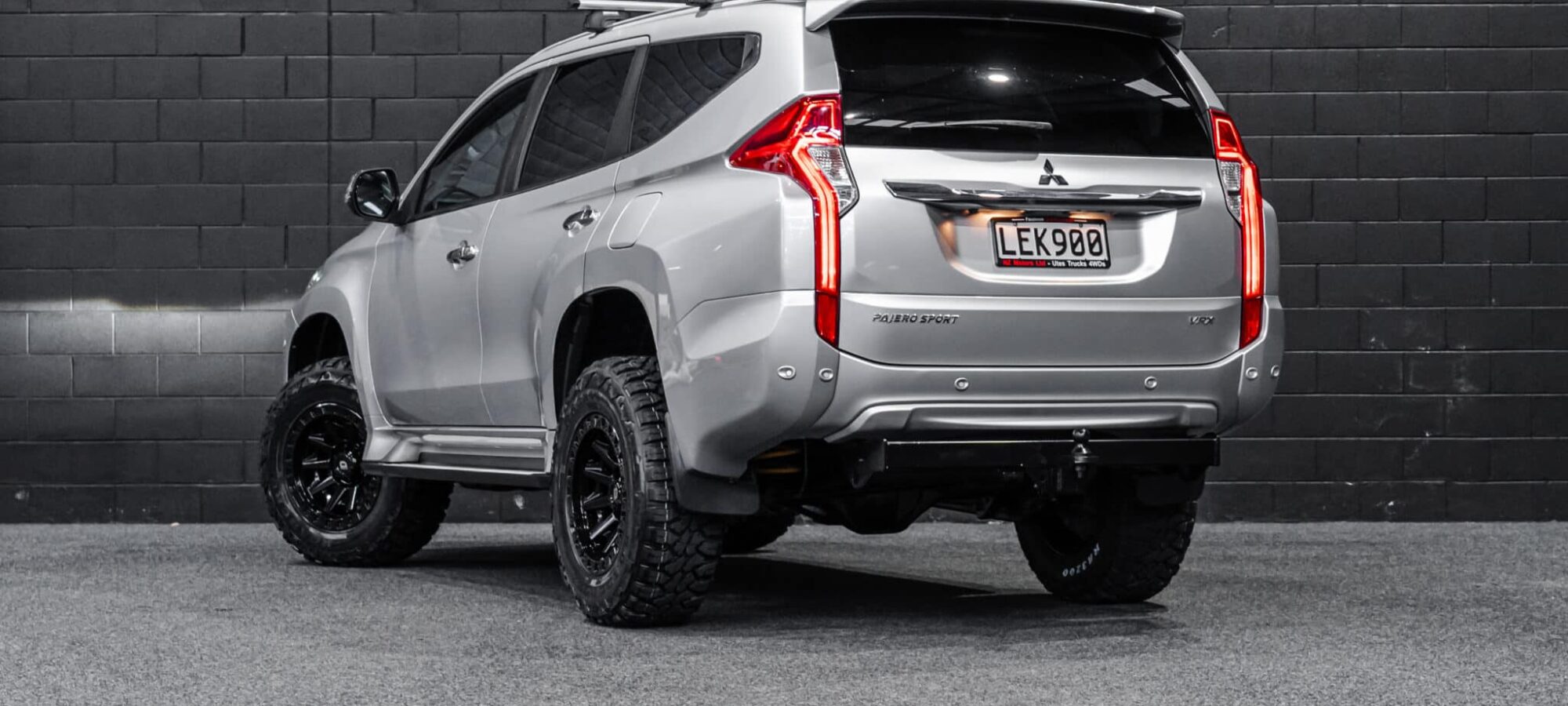 Vehicle Gallery Image