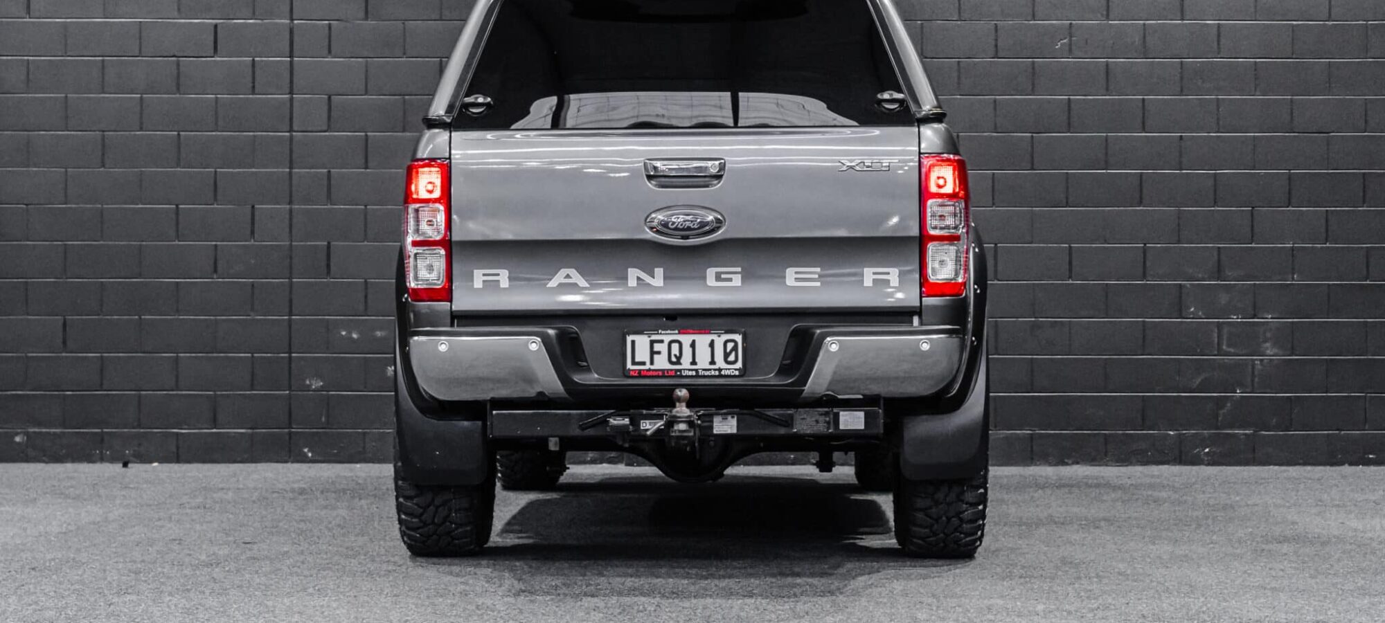 Vehicle Gallery Image