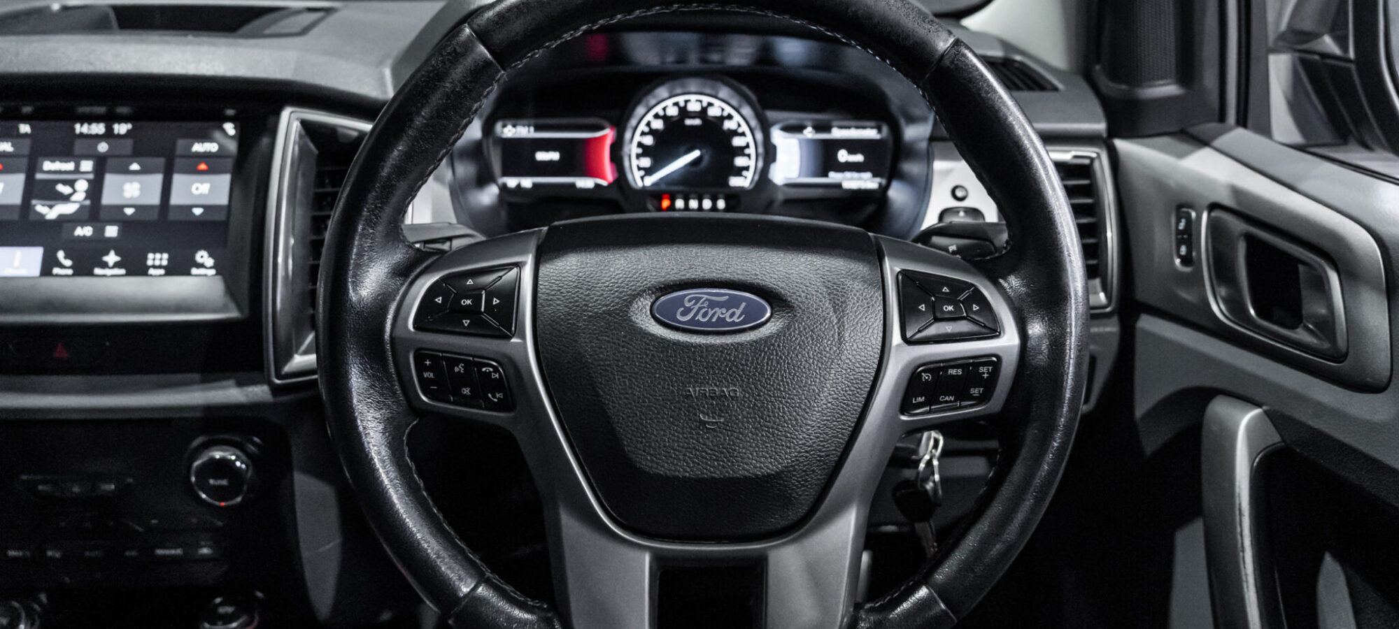 Vehicle Gallery Image