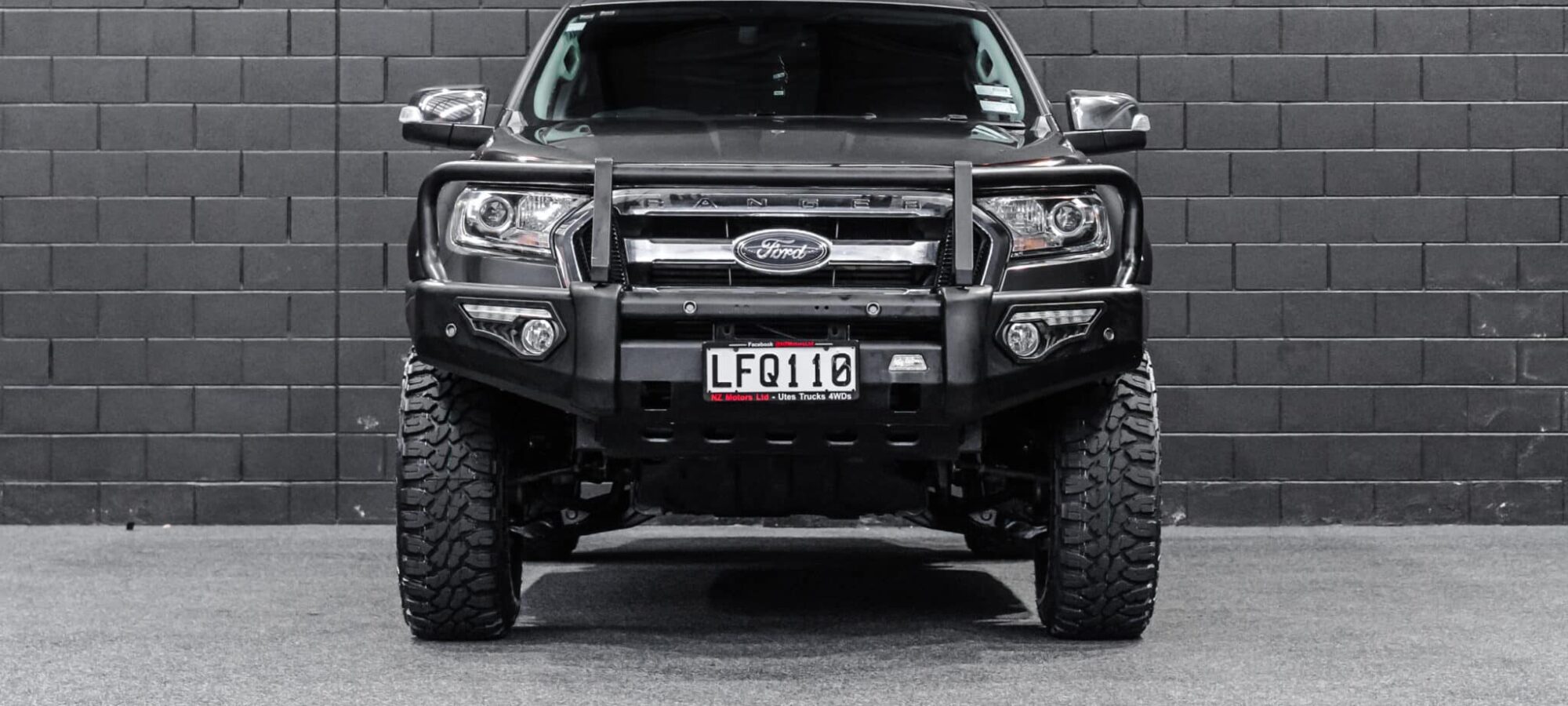 Vehicle Gallery Image