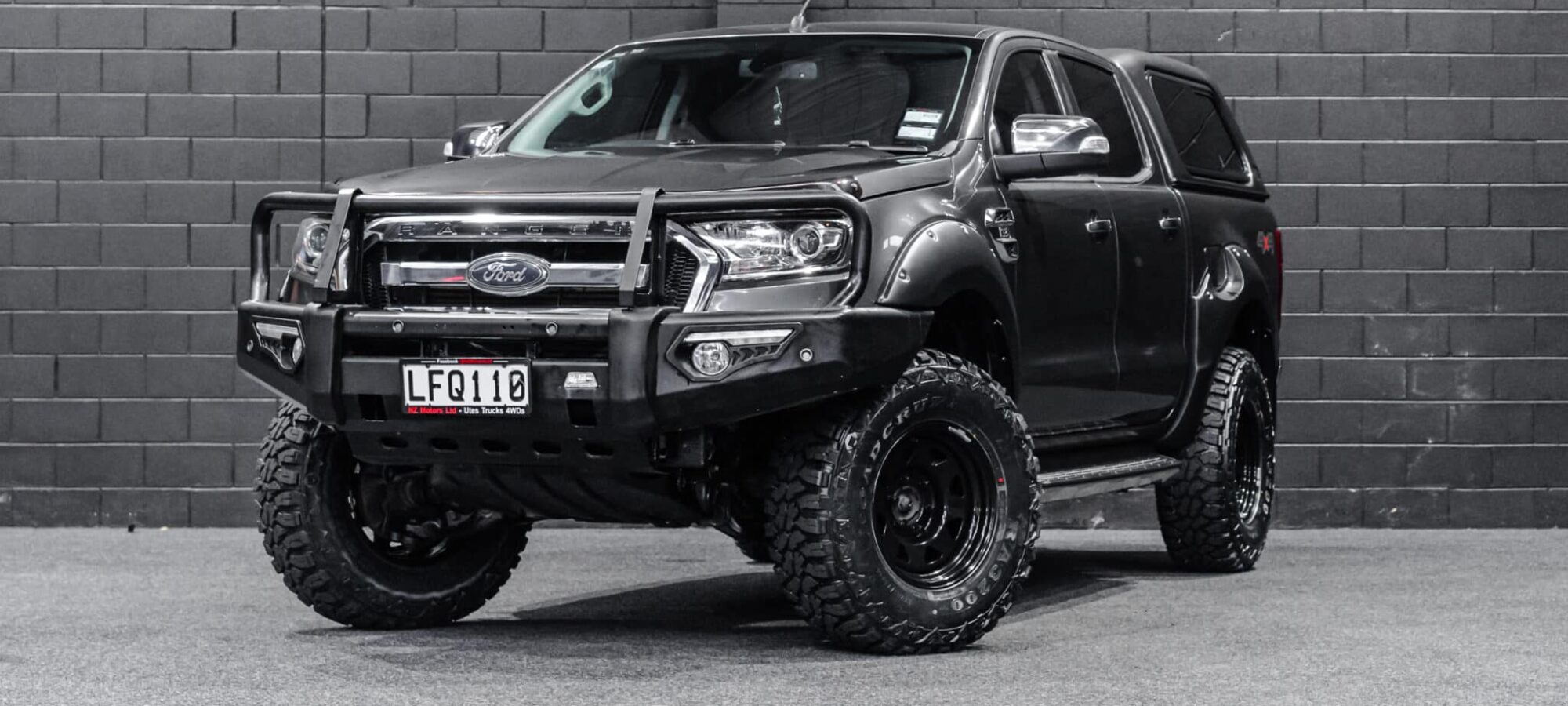 Vehicle Gallery Image