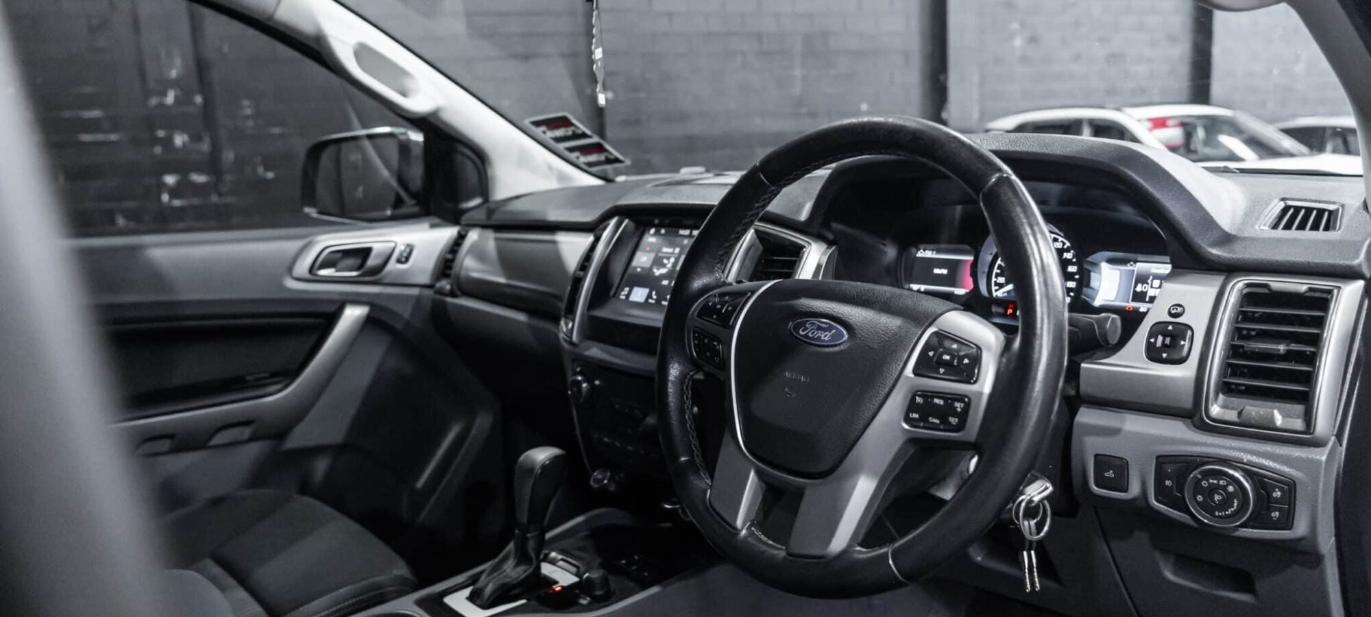 Vehicle Gallery Image