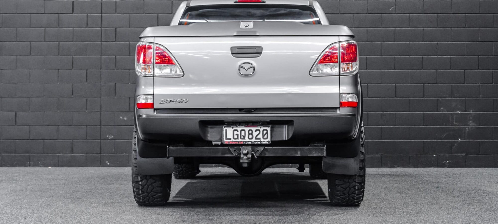 Vehicle Gallery Image