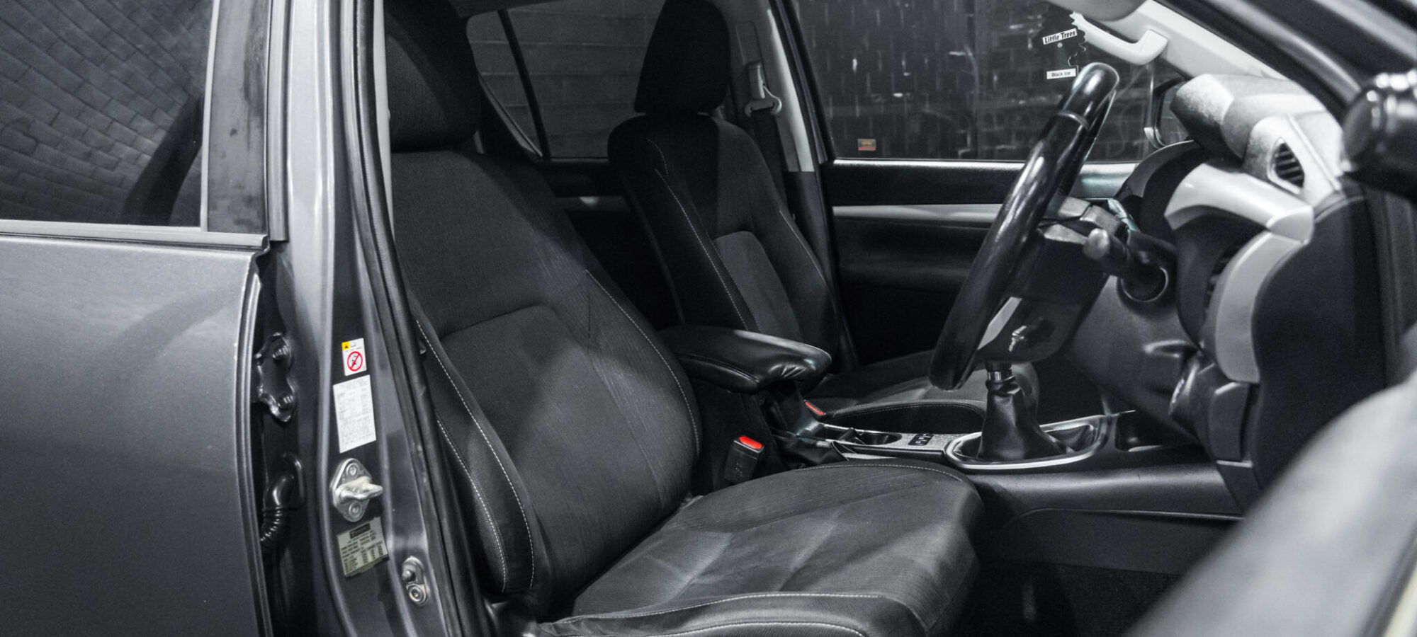 Vehicle Gallery Image