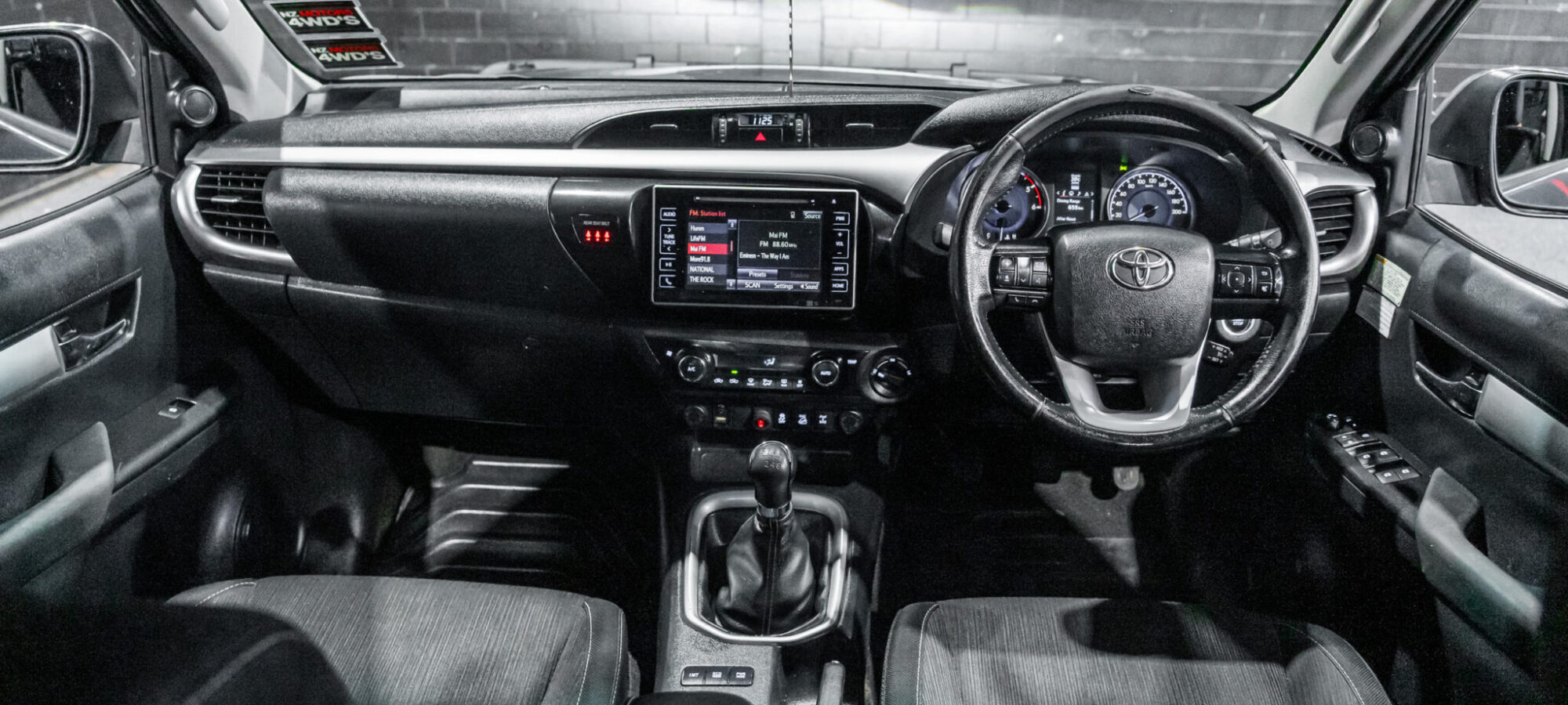 Vehicle Gallery Image