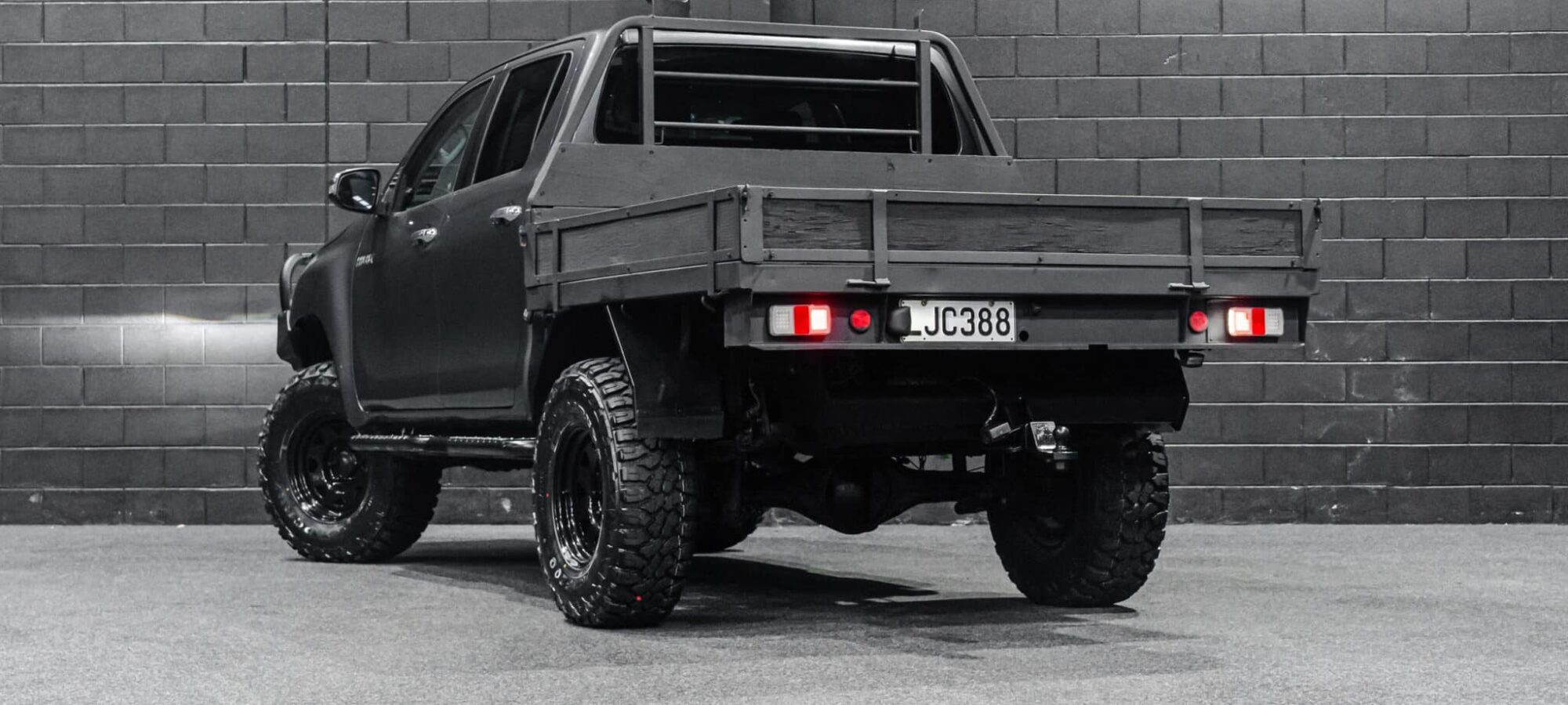 Vehicle Gallery Image