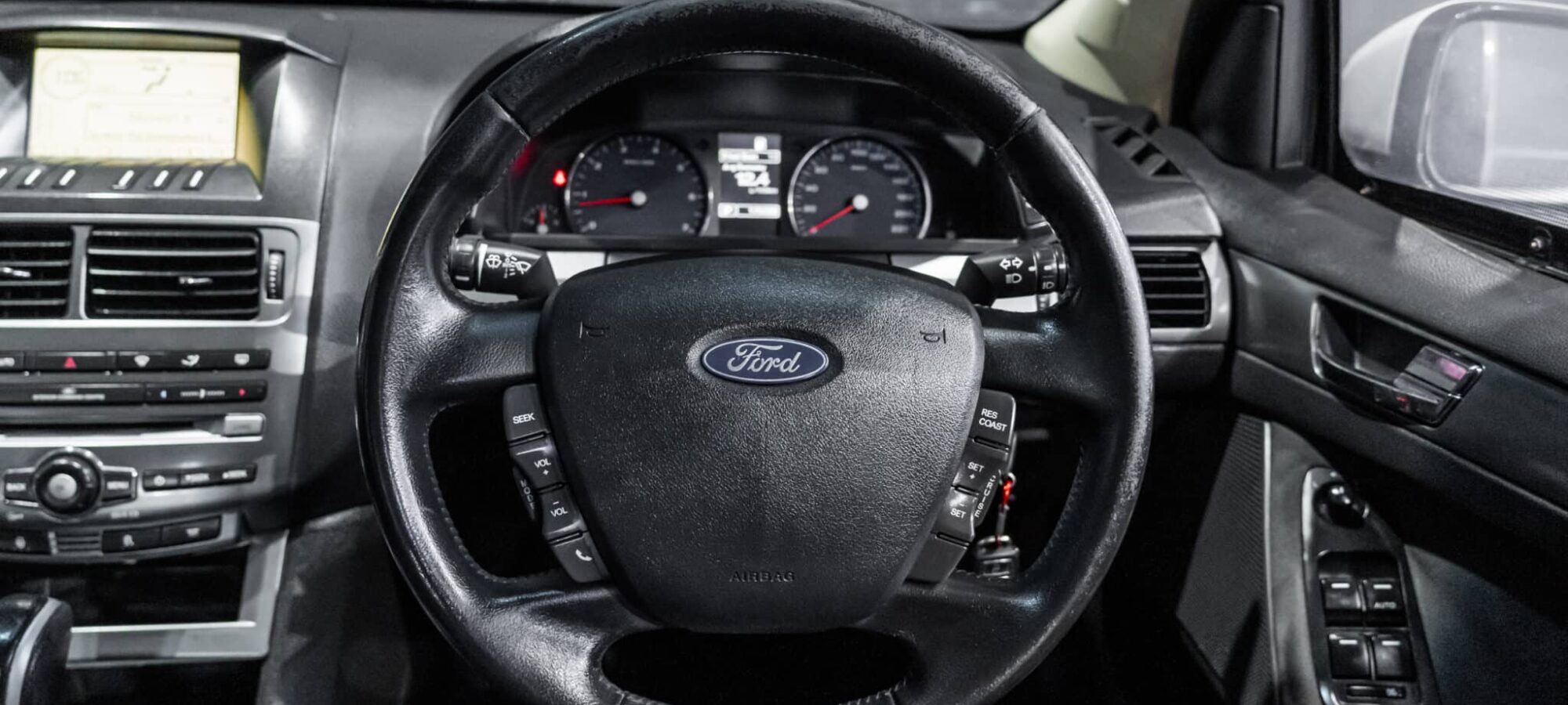 Vehicle Gallery Image