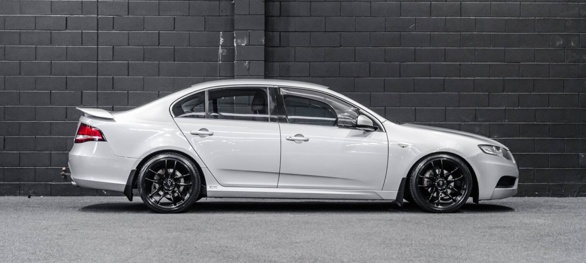 Vehicle Gallery Image