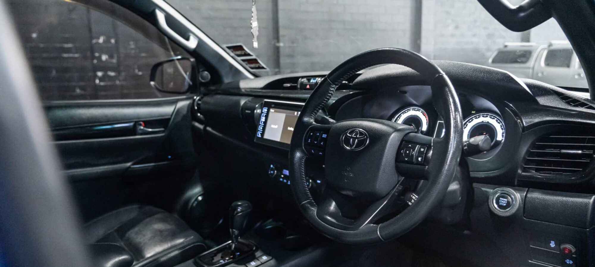 Vehicle Gallery Image