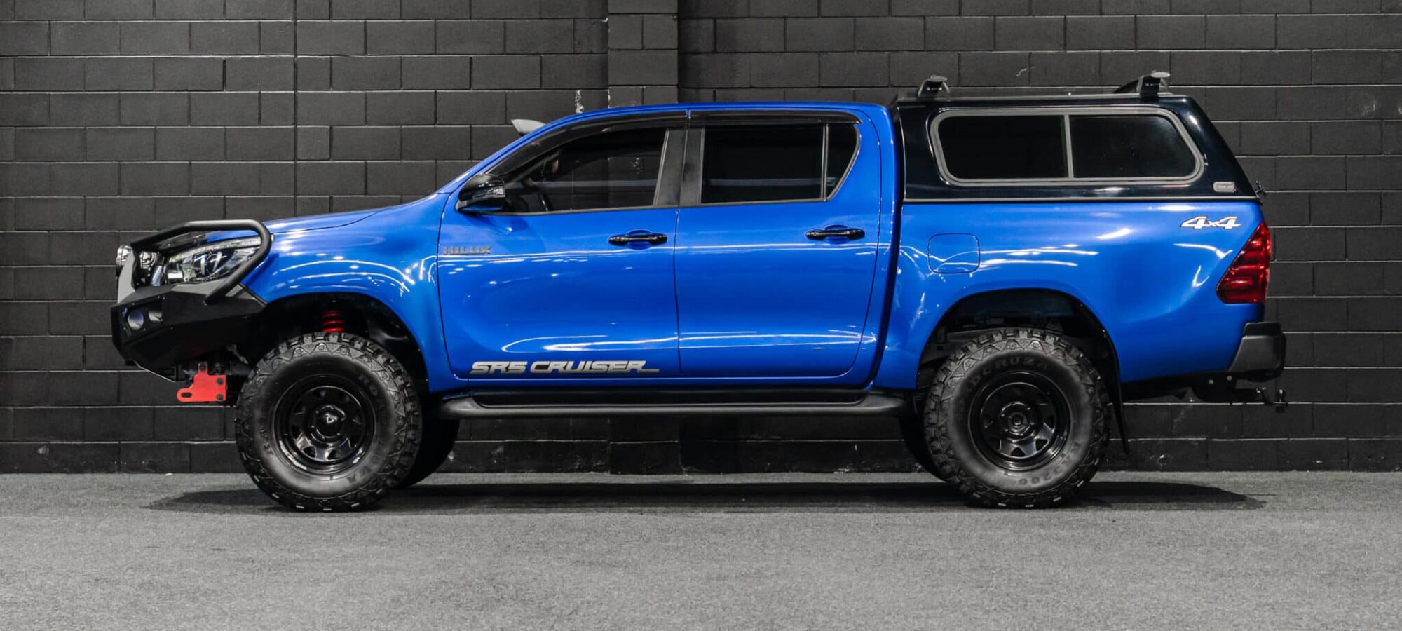 Vehicle Gallery Image