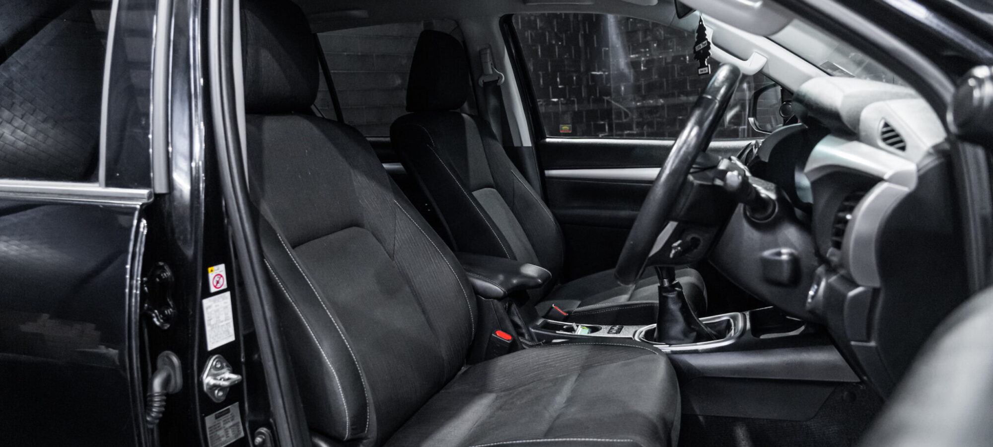 Vehicle Gallery Image