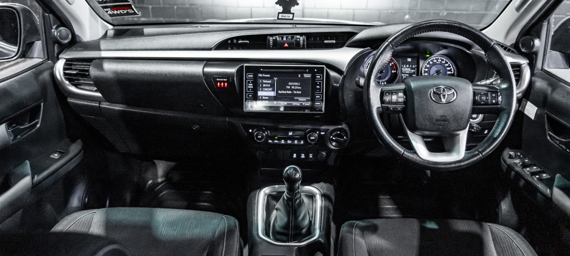 Vehicle Gallery Image