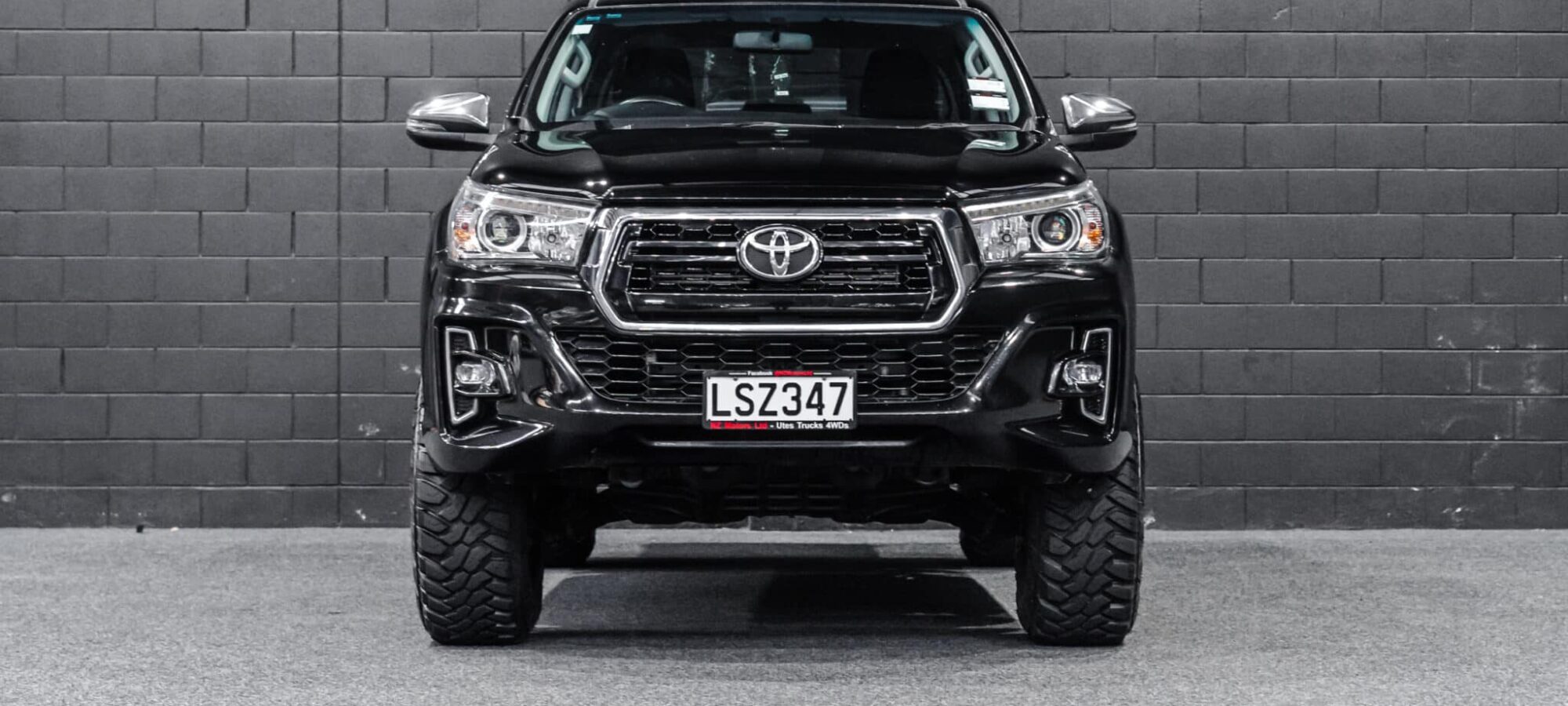 Vehicle Gallery Image