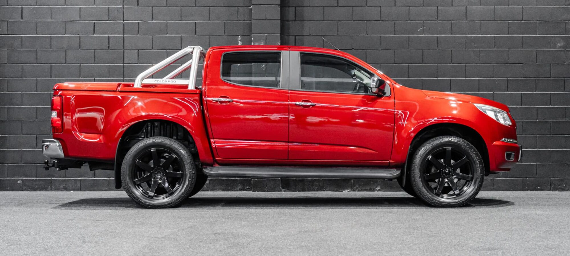 Vehicle Gallery Image