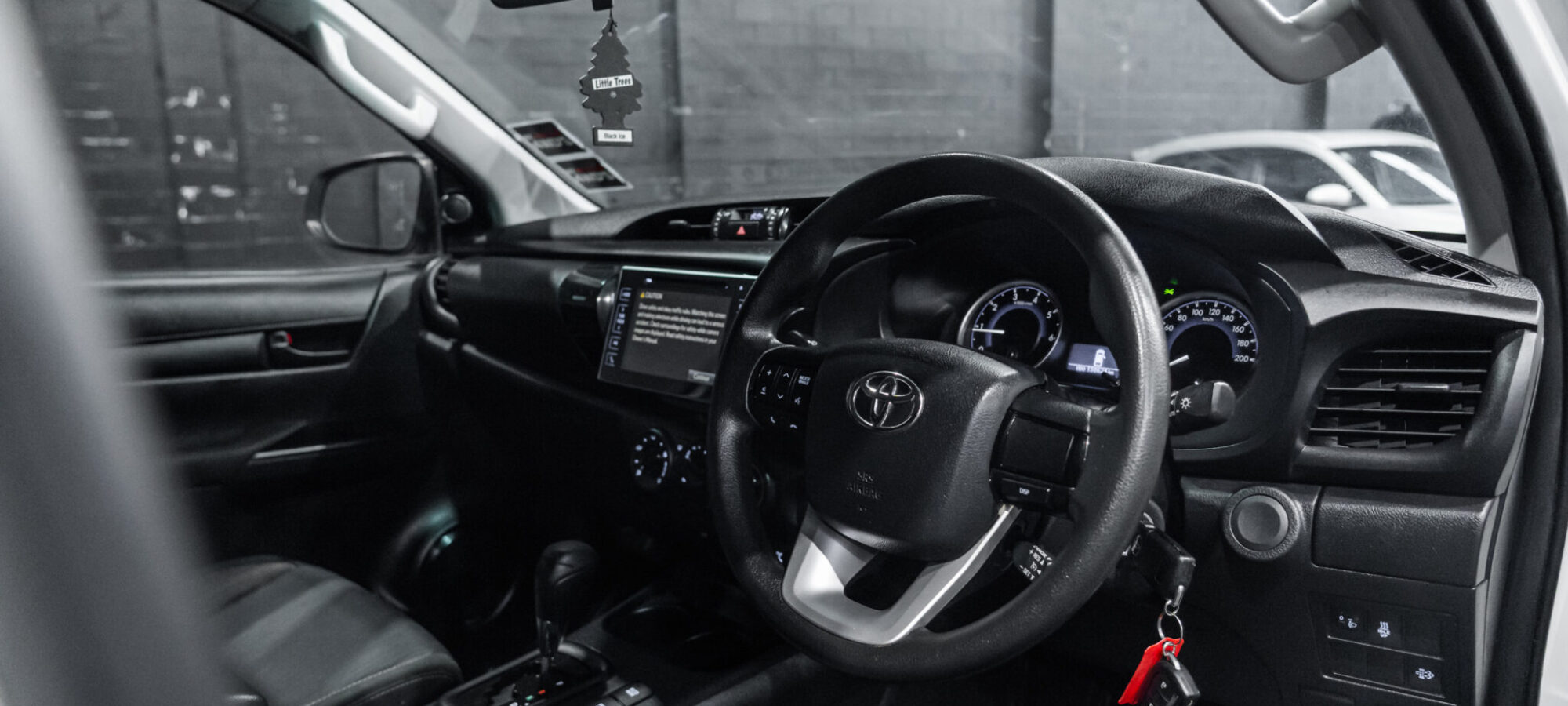 Vehicle Gallery Image