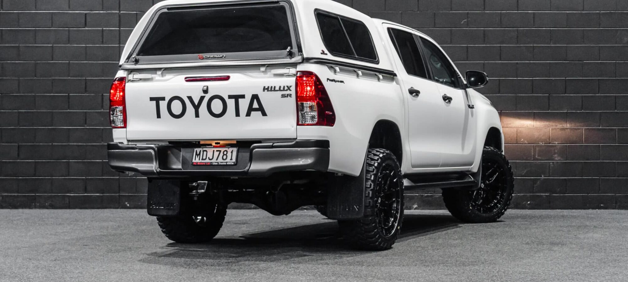 Vehicle Gallery Image