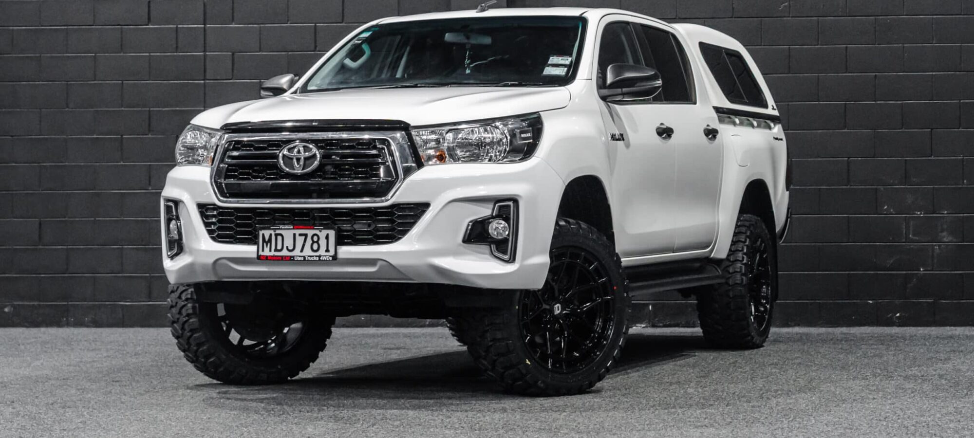 Vehicle Gallery Image