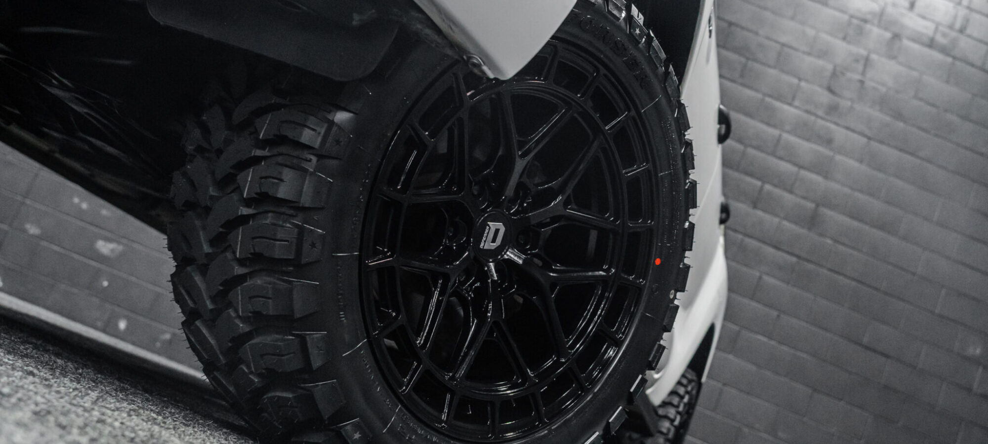 Vehicle Gallery Image