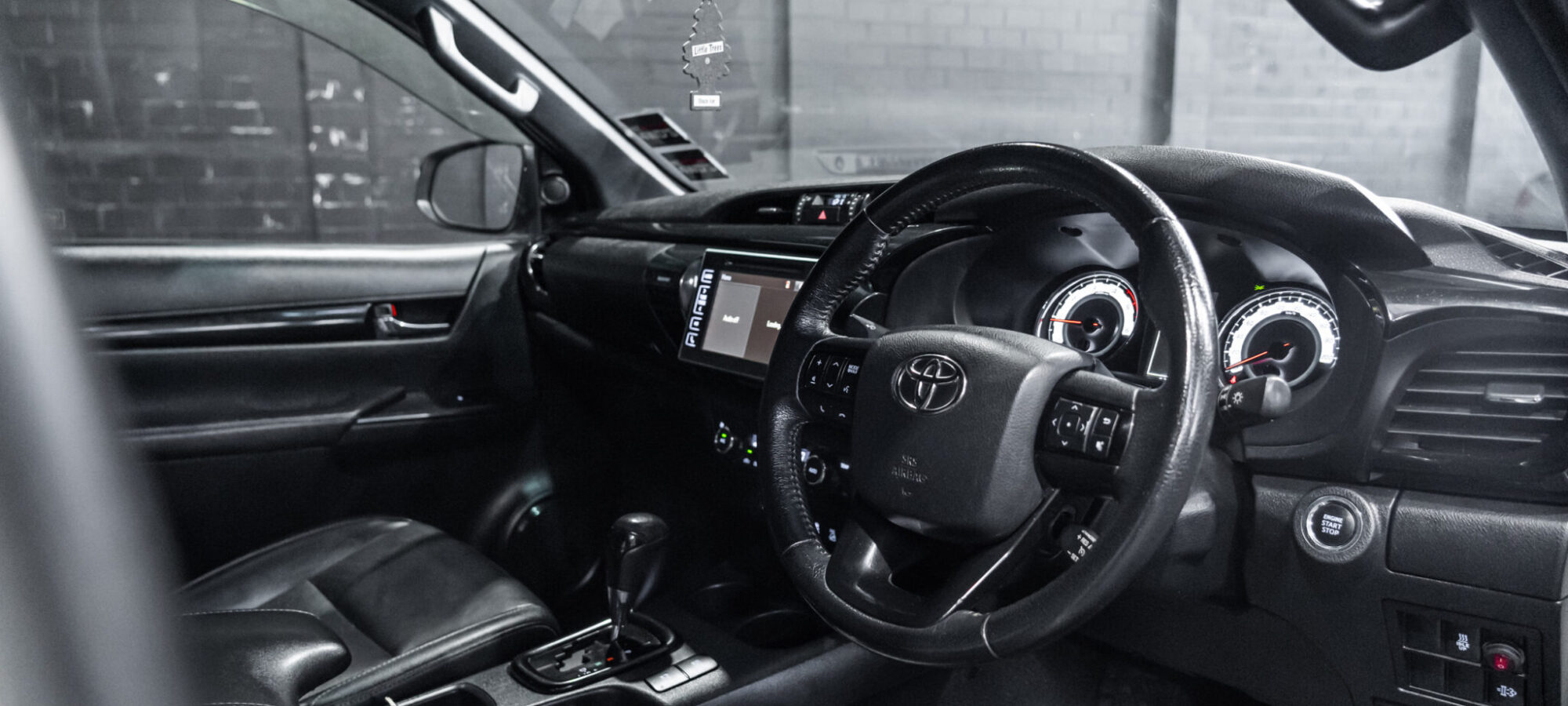 Vehicle Gallery Image