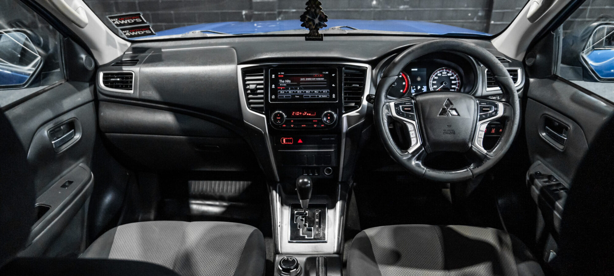 Vehicle Gallery Image