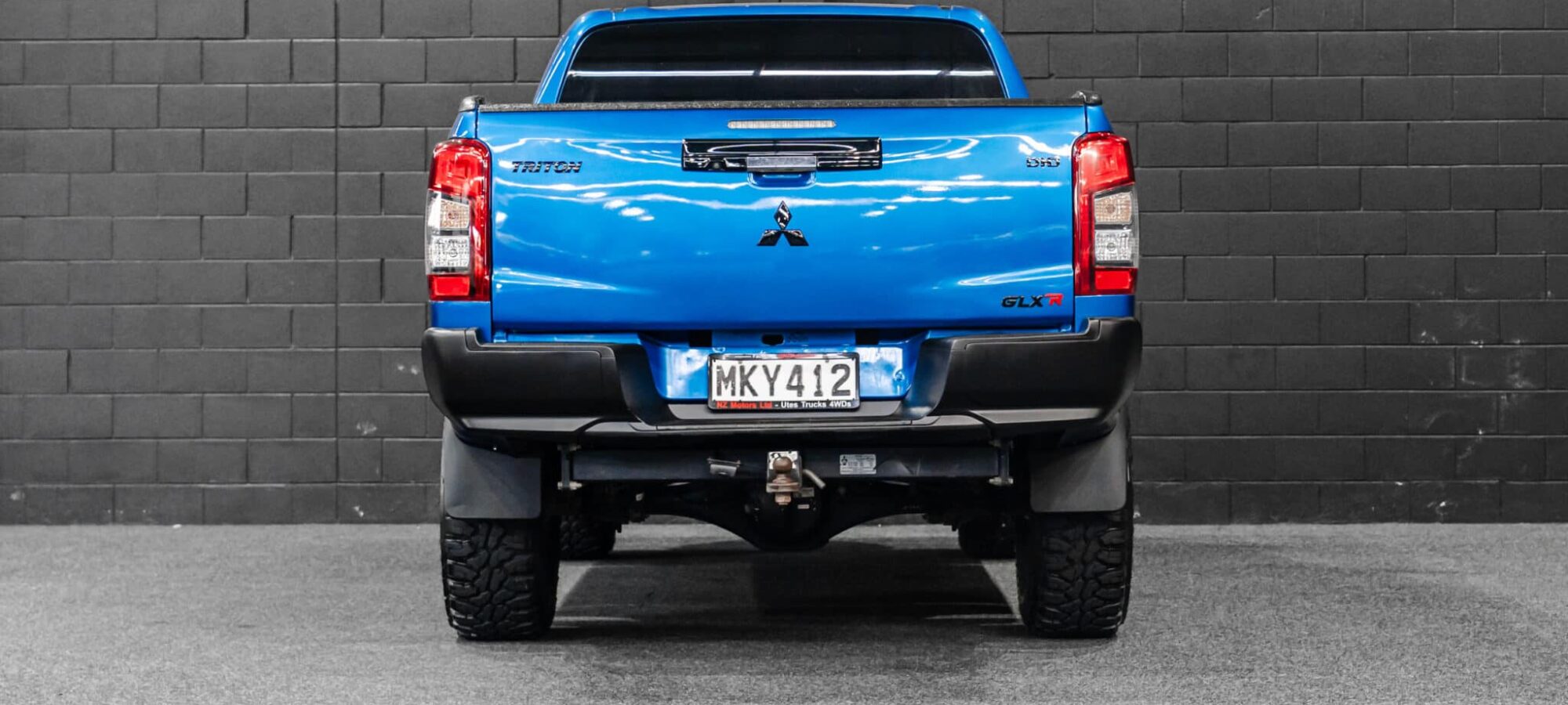 Vehicle Gallery Image