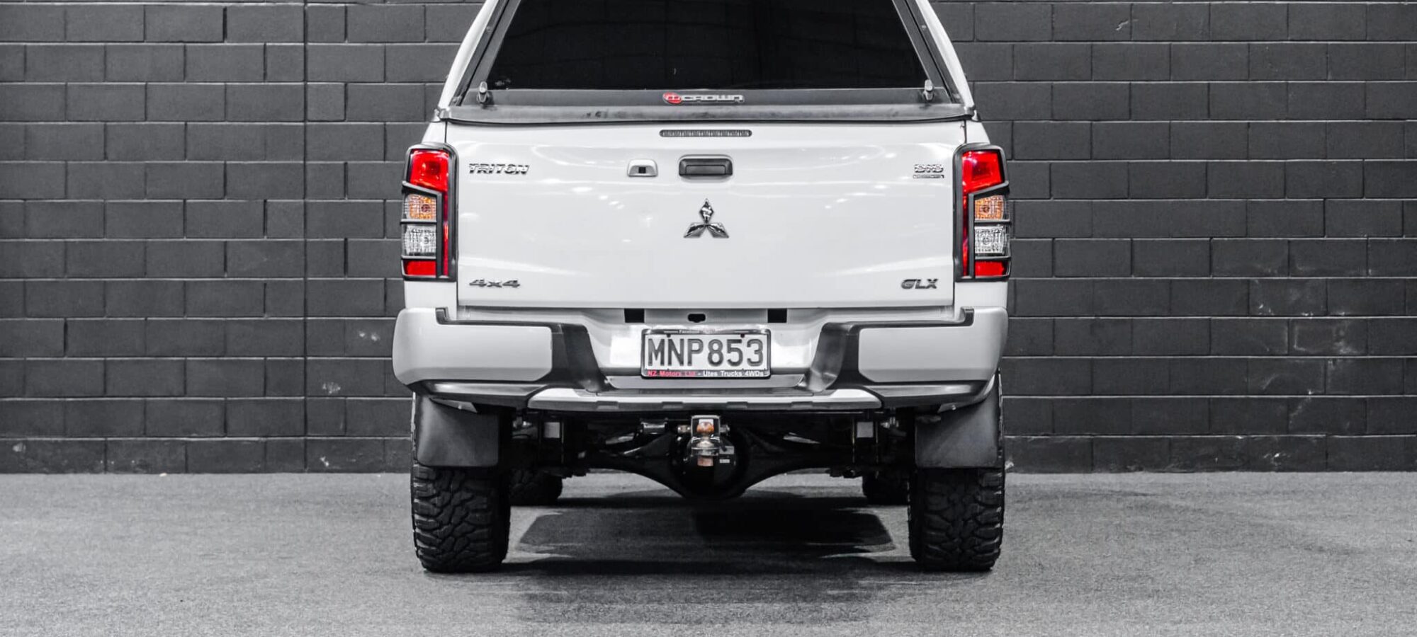 Vehicle Gallery Image