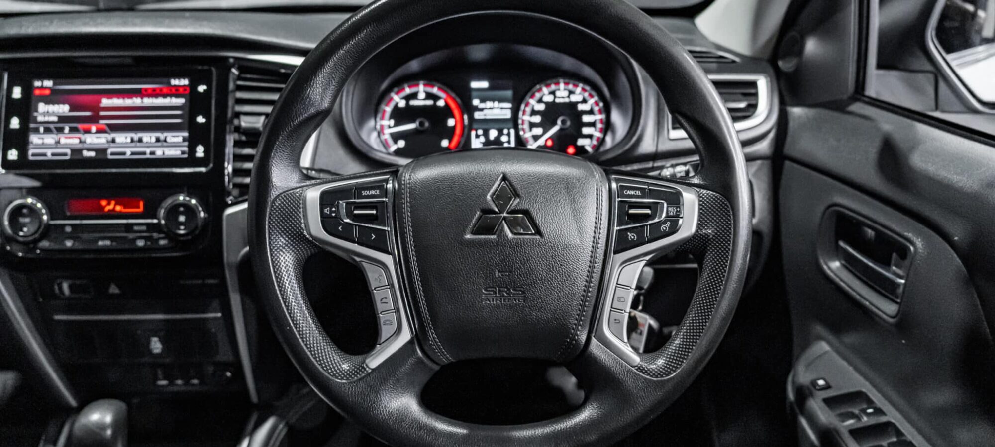 Vehicle Gallery Image