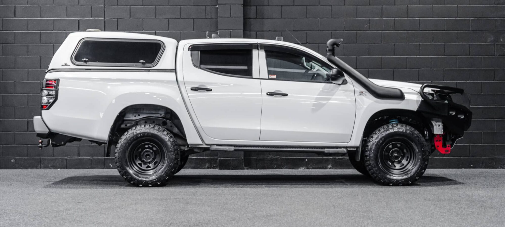 Vehicle Gallery Image