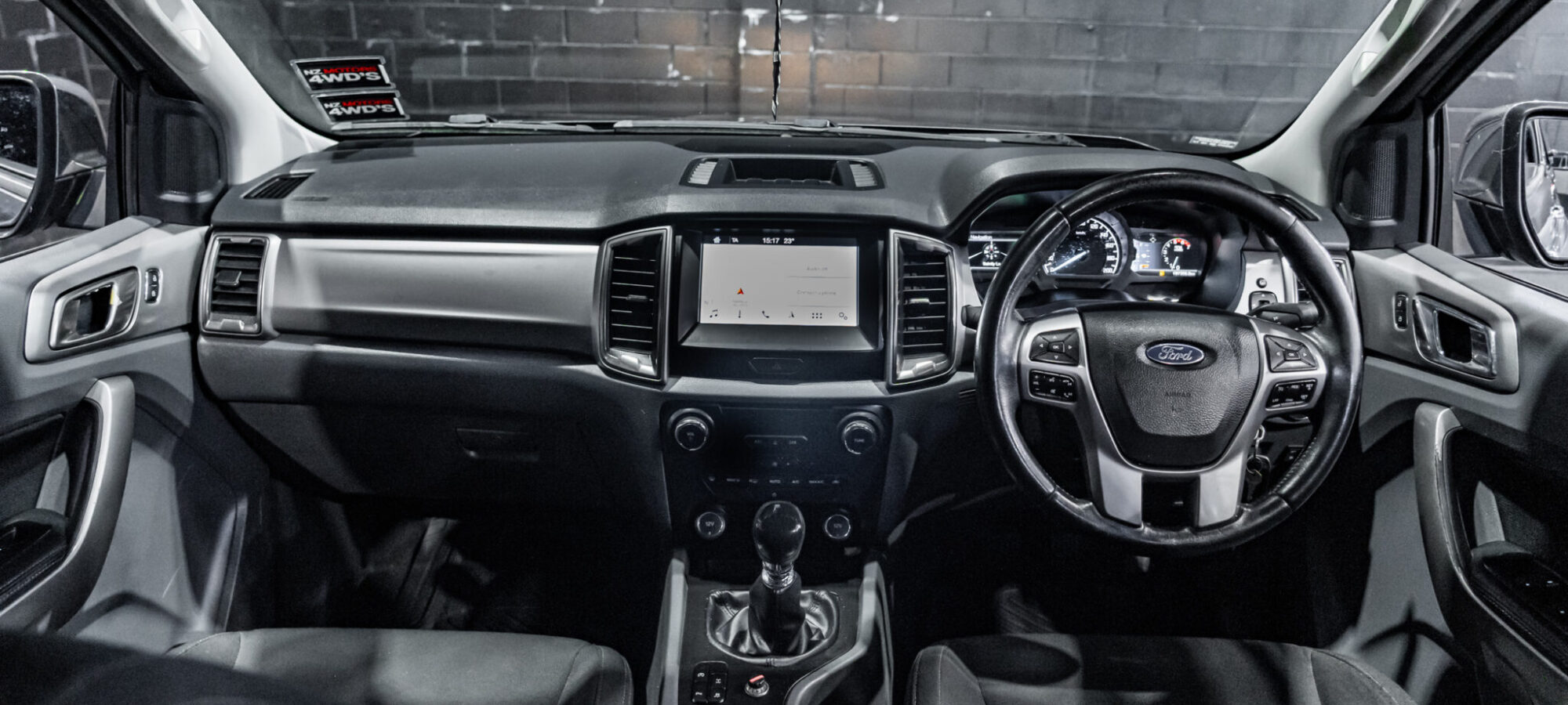 Vehicle Gallery Image