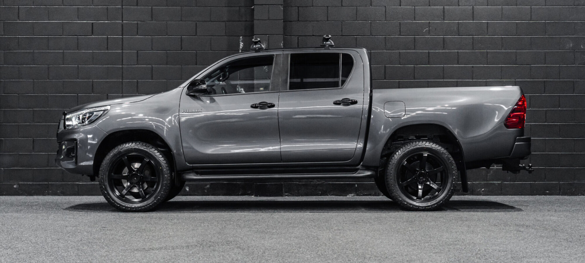 Vehicle Gallery Image