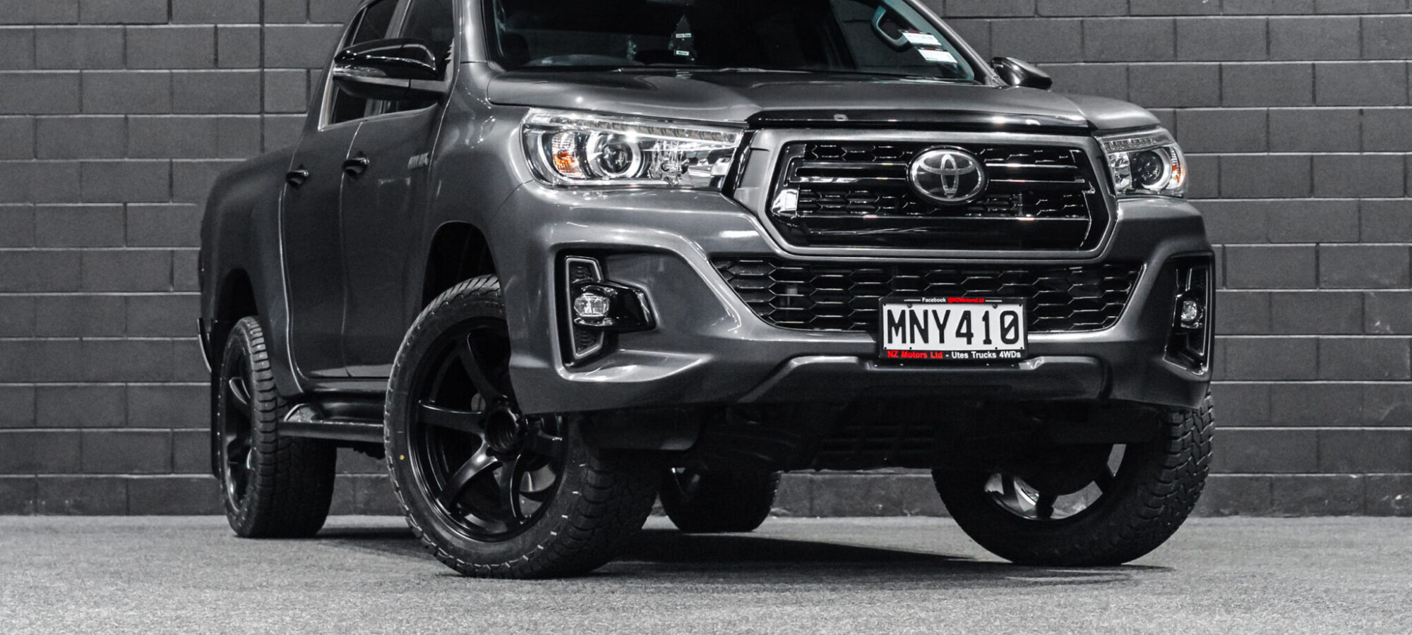 Vehicle Gallery Image