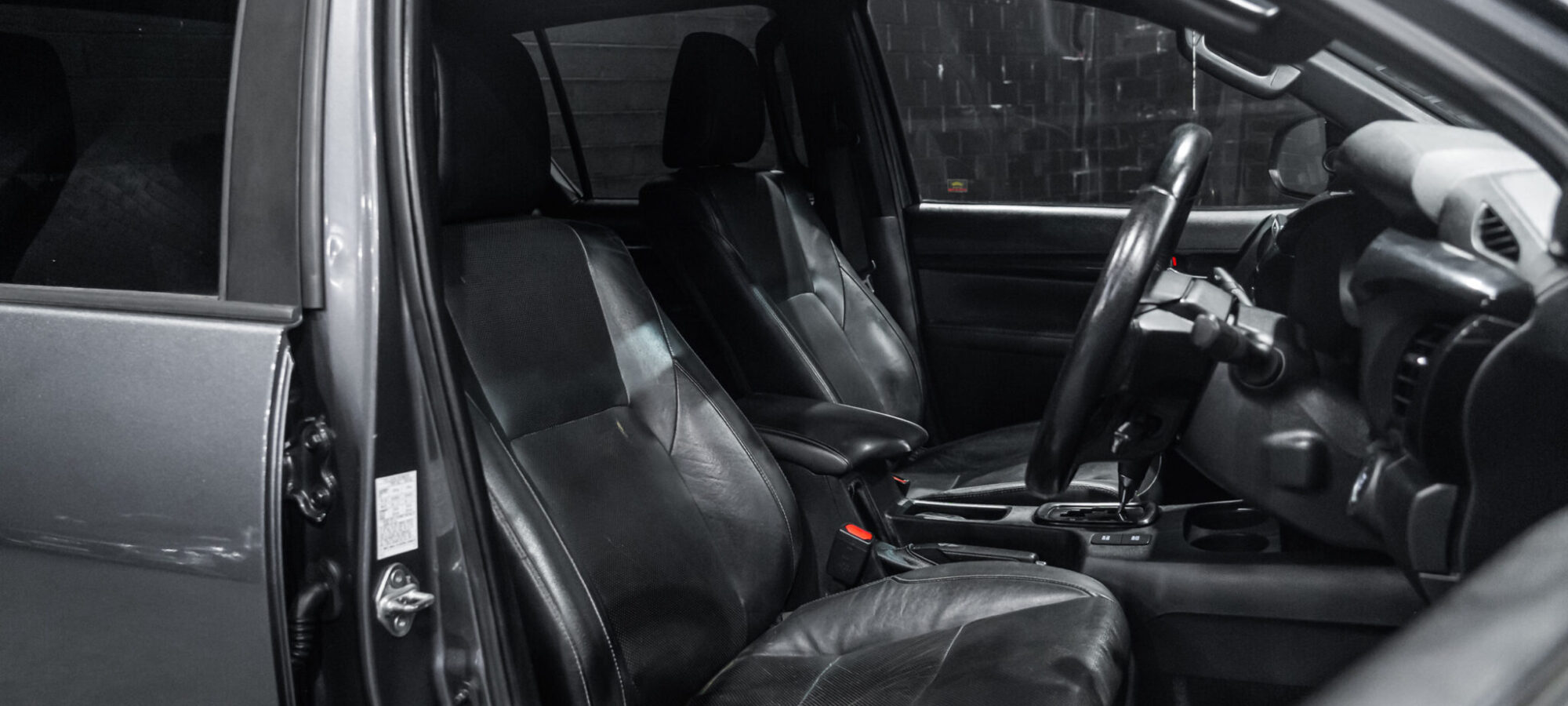 Vehicle Gallery Image