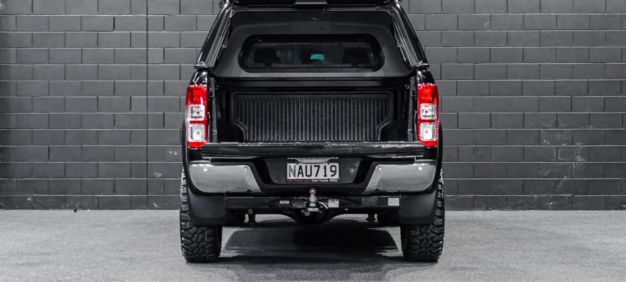 Vehicle Gallery Image