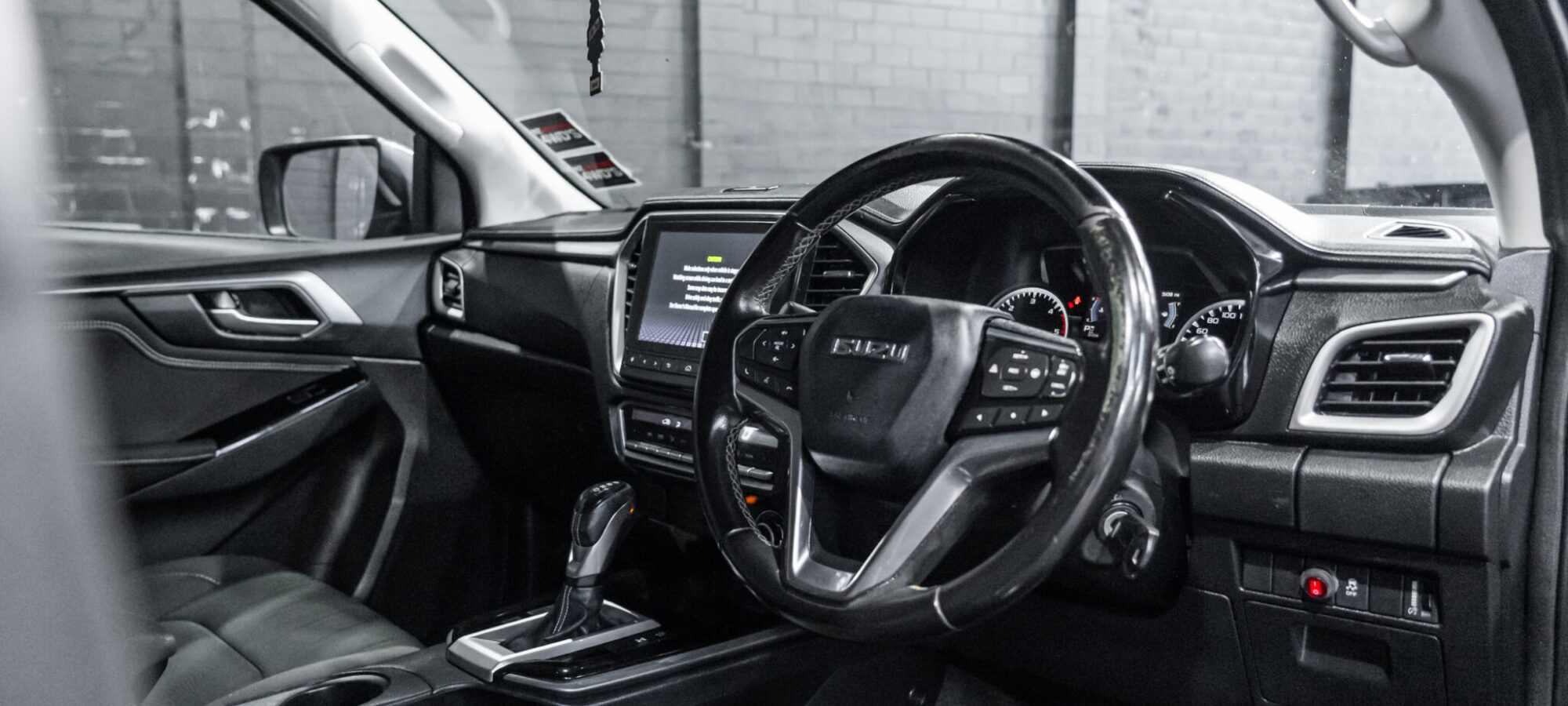 Vehicle Gallery Image