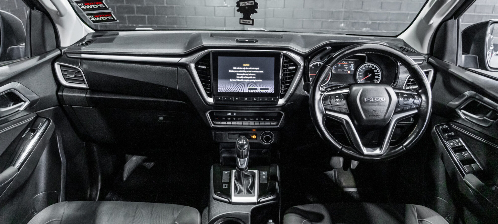 Vehicle Gallery Image