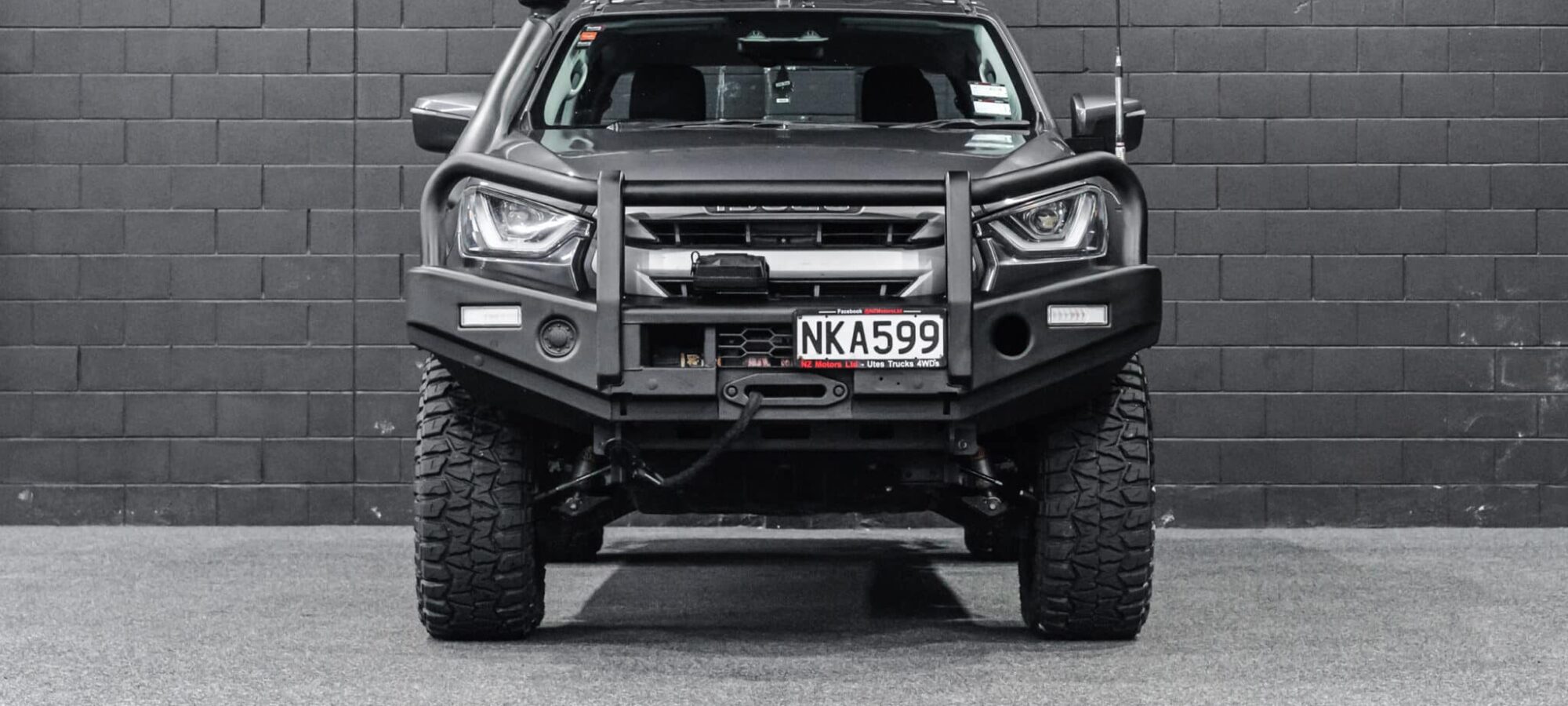 Vehicle Gallery Image