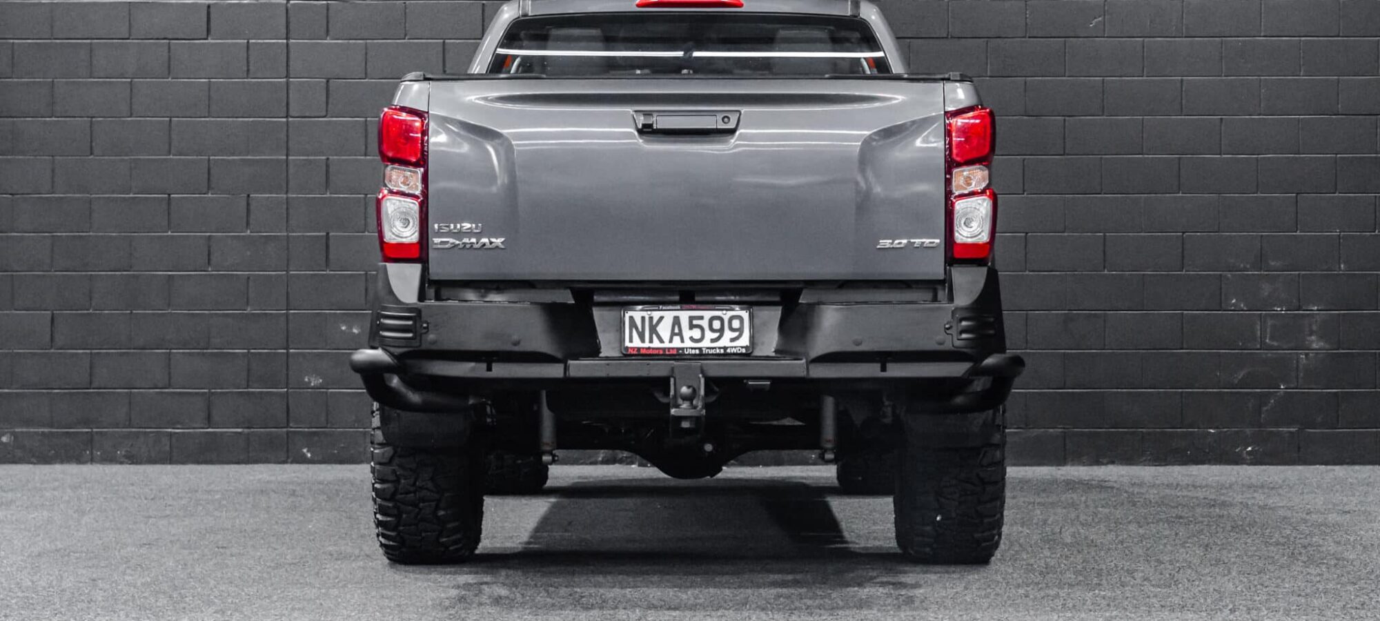 Vehicle Gallery Image