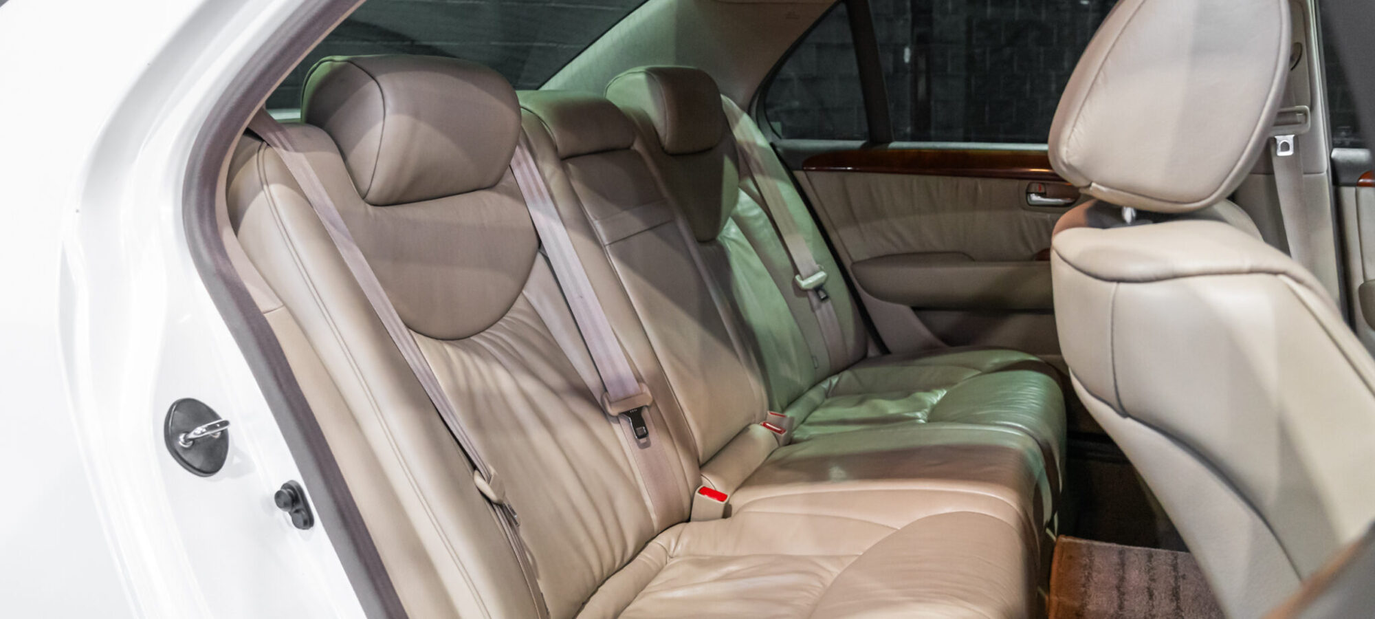 Vehicle Gallery Image